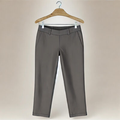 womens capris - available free clothes item from Community Threads based in Locust Grove, VA